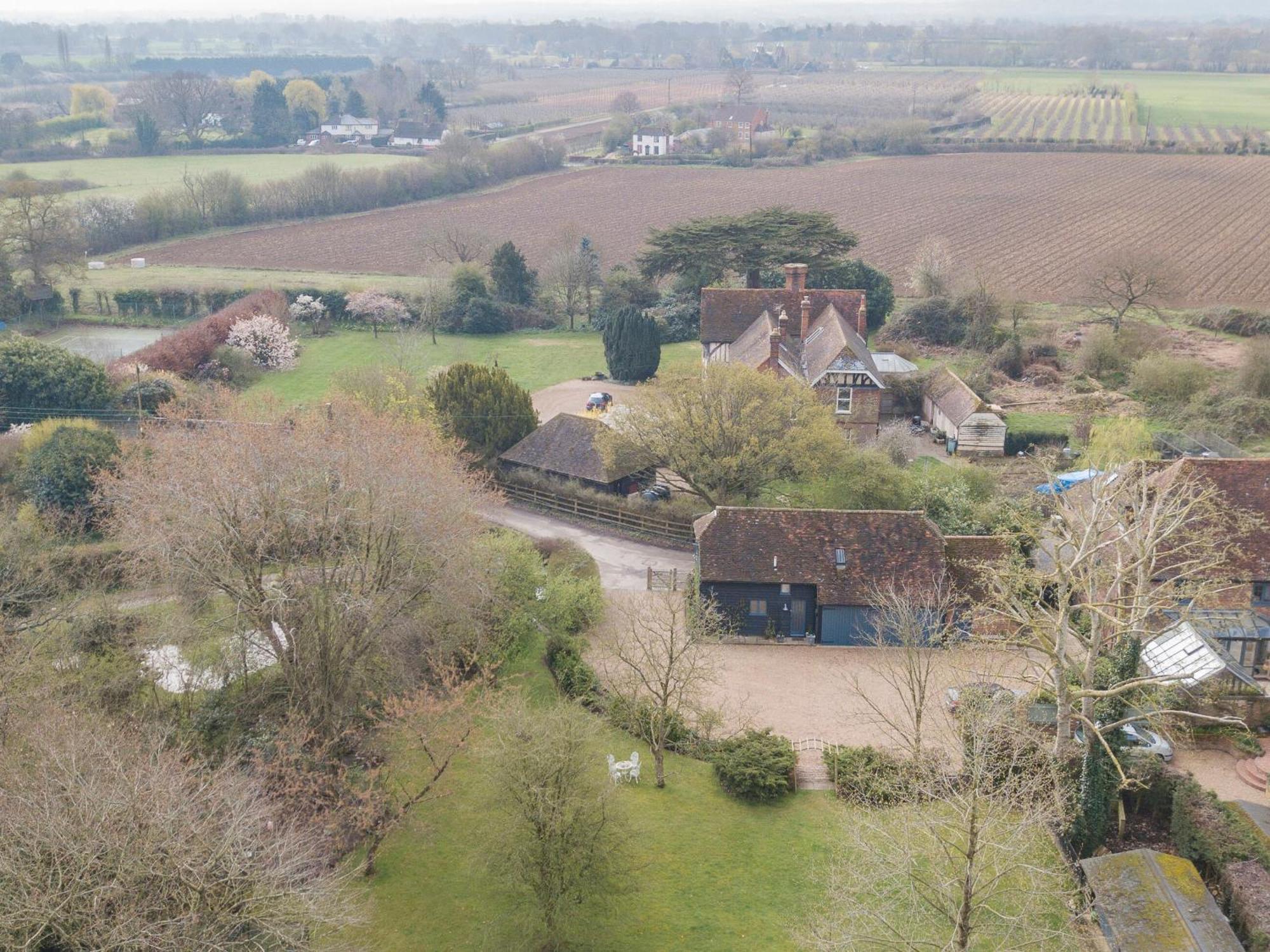 Villa Woolhouse Barn Hunton  Esterno foto