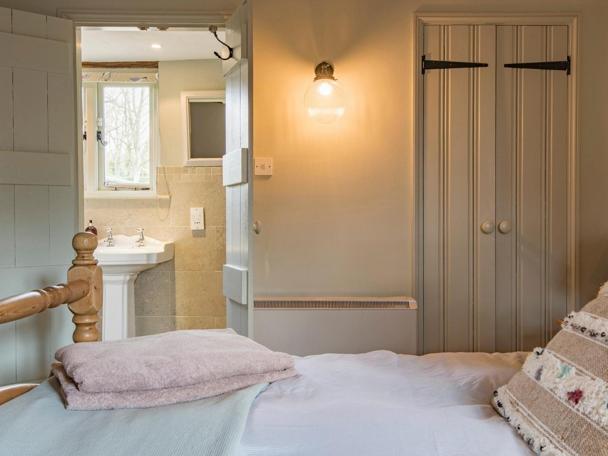 Villa Woolhouse Barn Hunton  Esterno foto